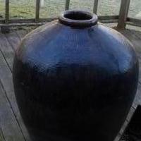 Pottery grain vessel for sale in La Porte IN by Garage Sale Showcase member Laportesale, posted 02/17/2019