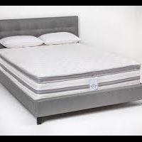 Elite Slumber Queen Mattress Set for sale in Senoia GA by Garage Sale Showcase member AleahsBoutique, posted 10/06/2020