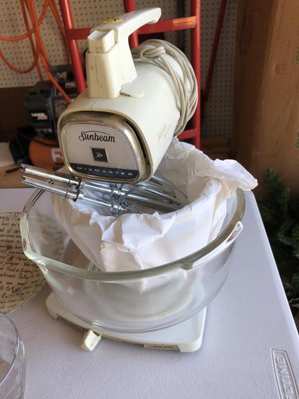 Sunbeam mixer for sale in Greenbush MI