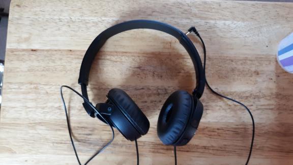 Headphones for sale in Jamestown TN