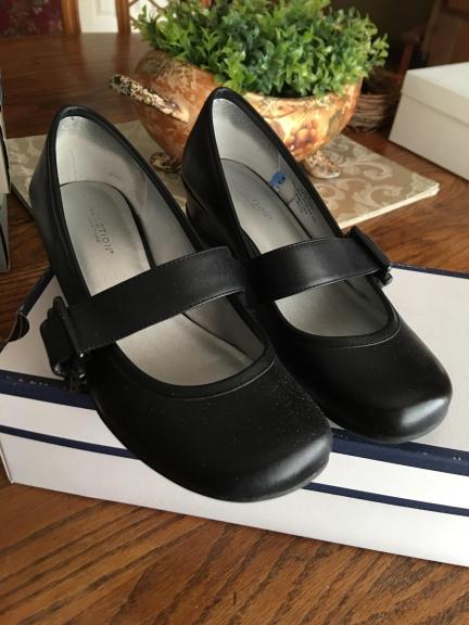 Croft & Barrow Mary Jane Black shoes. for sale in Edmond OK
