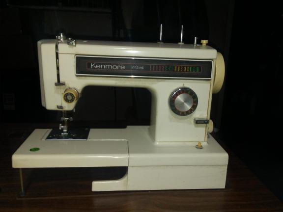 IN CABINET SEWING MACHINE