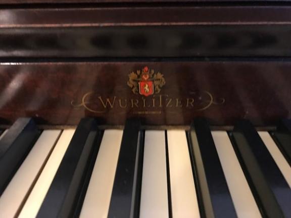 Wurlitzer Piano