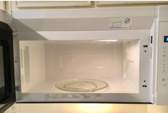 New Whirlpool Over-the-Range, 1000 Watts, 1.7-cu ft Microwave