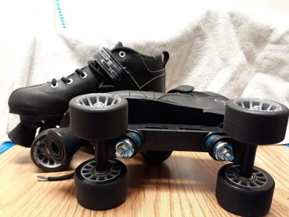 Men's roller skates for sale in Columbus IN