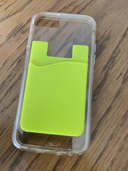 APPLE iPHONE 8