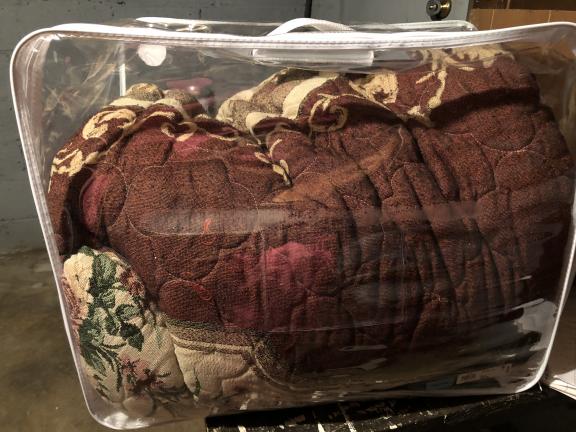 Queen bedspread n pillow shams for sale in Newport TN