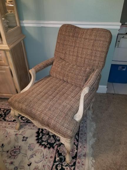 11 PIECE COMPLETE DINING ROOM SET