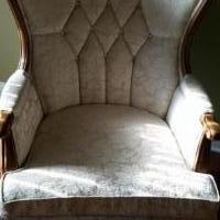 Vintage Fairfield Chair for sale in Paragould AR by Garage Sale Showcase member Lovestosell, posted 06/11/2019