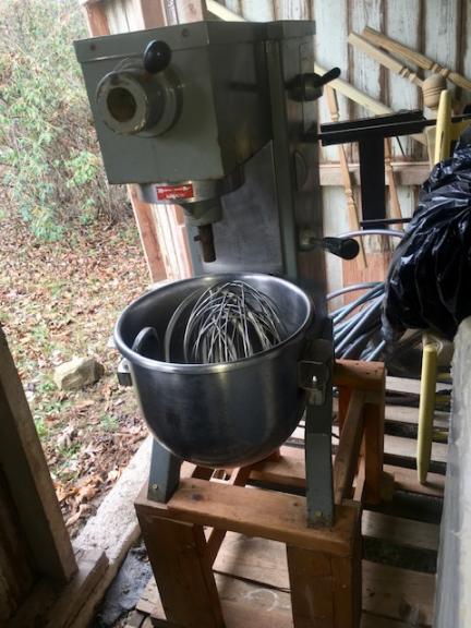 Univex 20 Qt. Commercial Mixer for sale in Nashville IN