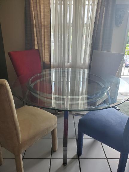Dining Table and 4 Chairs
