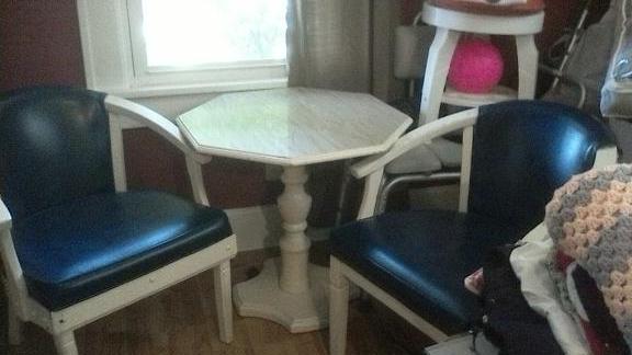 TABLE SET for sale in Terre Haute IN