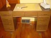 Wood desk with locking drawer for sale in Saint Marys PA