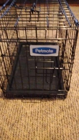 PETMATE SMALL PET KENNEL