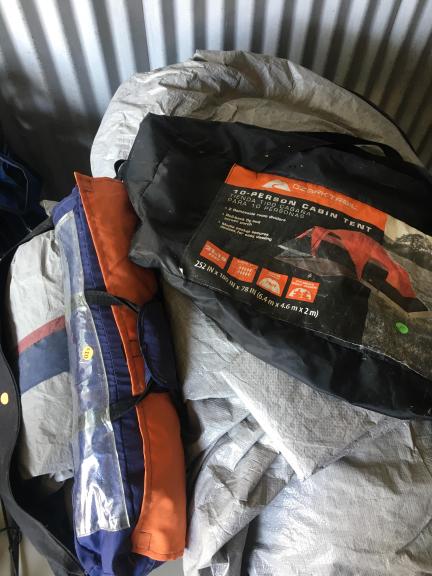 Tents x3 for sale in Lenzburg IL