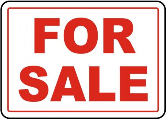 Garage sale in Morristown, New Jersey of Garage Sale Showcase Member benmorits. 7 items currently listed for sale.