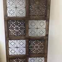 Wood wall decor for sale in Wallington NJ by Garage Sale Showcase member Ericadeste87, posted 05/26/2019