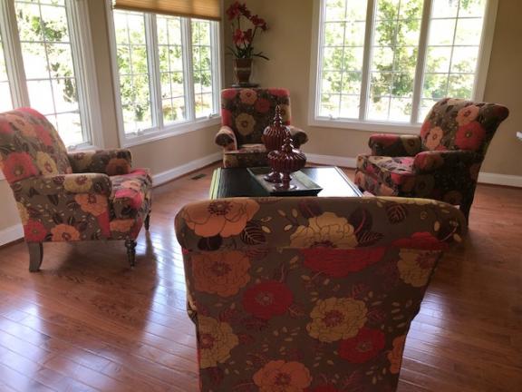 Garage sale in Fallston, Maryland of Garage Sale Showcase Member goodstuff. 6 items currently listed for sale.