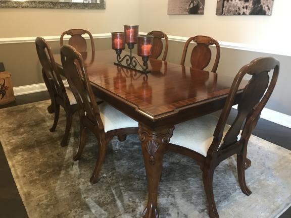 Dining Room Table and 6 chairs for sale in Elgin IL