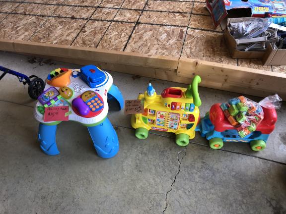 Childrens toys for sale in Norwalk OH