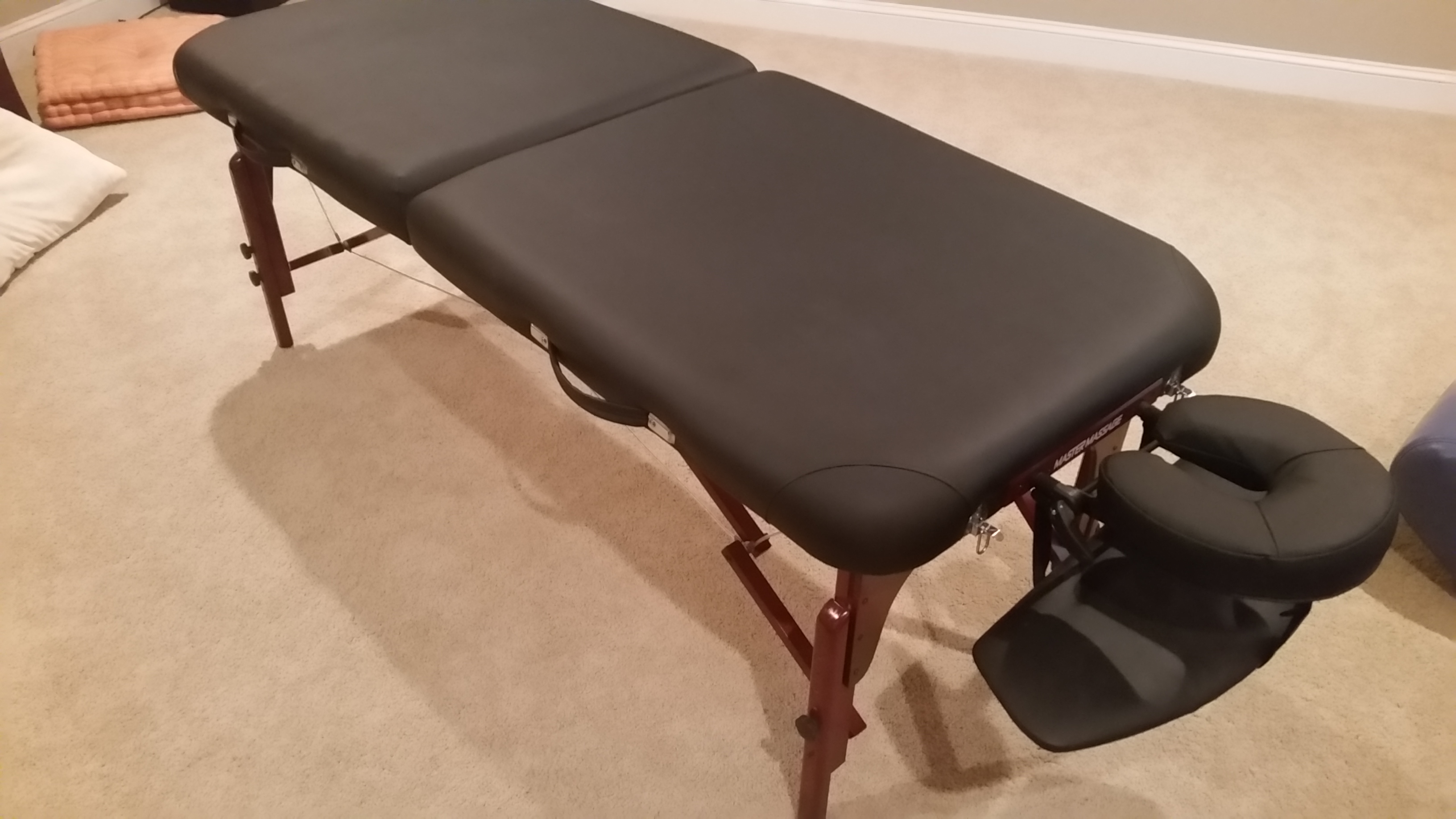 Smyrna, GA Professional Massage Table