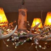 Antler chandelier for sale in Winter Park CO by Garage Sale Showcase member AlexDeleon, posted 01/29/2020