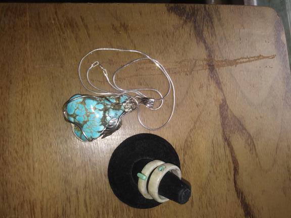 Tourquoise necklace for sale in Hitchcock County NE