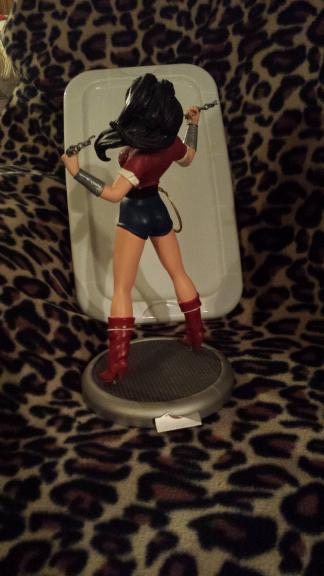DC Comics Wonder Woman Statue Limited BOMBSHELL Edition