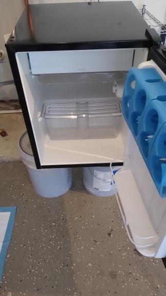 Dorm size fridge for sale in Fort Wayne IN