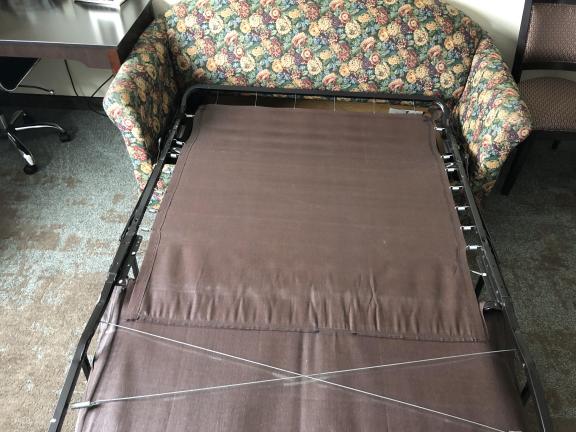 PULL OUT COUCH SOFA BED