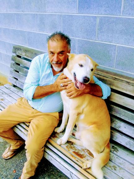 Garage sale in Newton, North Carolina of Garage Sale Showcase Member Billyschronce. 5 items currently listed for sale.