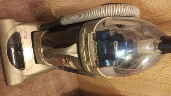 HOOVER WINDTUNNEL VACUUM 12 AMP MOTOR WORKS GREAT POWER FORCE HAND TOOL for sale in Owatonna MN