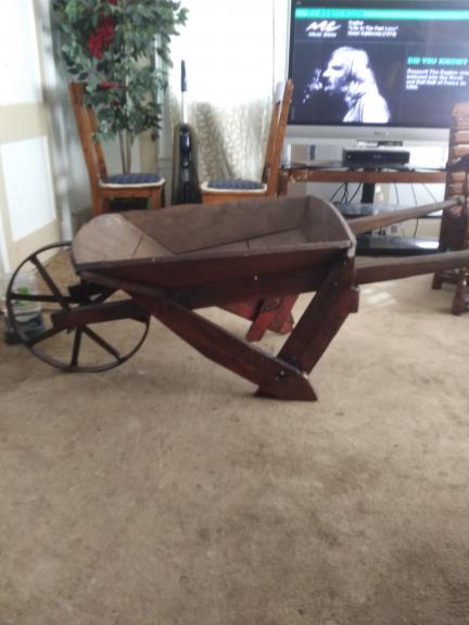 original vintage Wheelbarrow dates to 1890-1920$3