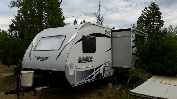 Garage sale in Grand Lake, Colorado of Garage Sale Showcase Member Ralph Hayes. 2 items currently listed for sale.