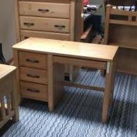 Bedroom Set for sale in Hillsborough NJ by Garage Sale Showcase member chrisg, posted 08/25/2019