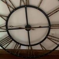 Metal wall clock for sale in Grand Lake CO by Garage Sale Showcase member Jobsitemaintenance, posted 08/21/2024