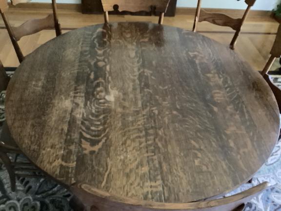 Dining Room Table w/4 ext.
