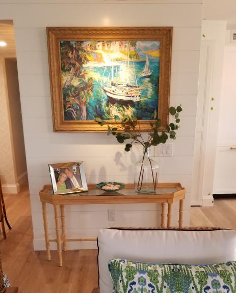 Garage sale in Naples, Florida of Garage Sale Showcase Member tracey. 5 items currently listed for sale.