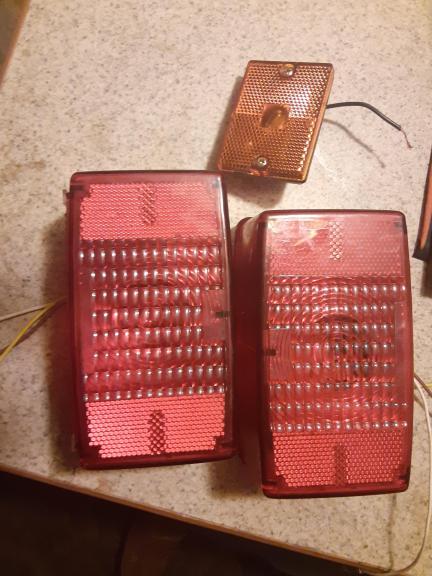Trailer and tail lights for sale in Eufaul OK