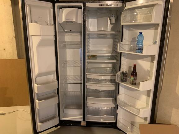 Fridge freezer