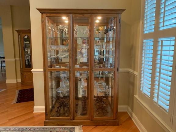 Glass cabinet for sale in Hamburg NJ