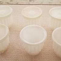 Tupperware Jello molds for sale in Statesboro GA by Garage Sale Showcase member wiggles4321, posted 07/25/2020