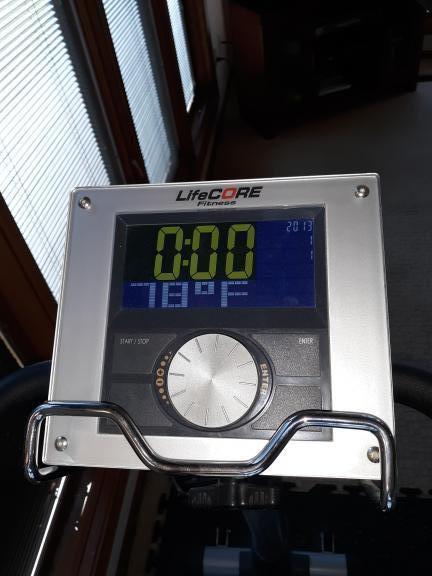 Lifecore 900ub stationary bike