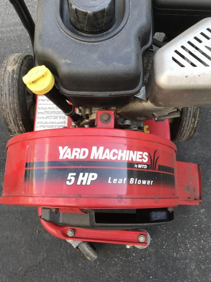 MTD Push Leaf Blower