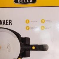 Waffle maker for sale in Lubbock TX by Garage Sale Showcase member Sbrad7, posted 05/18/2021