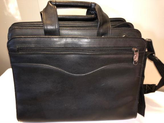 Laptop computer bag for sale in Port Jervis NY