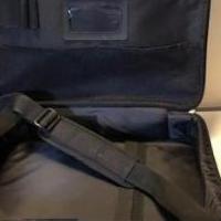 Laptop computer bag, 16"X12" for sale in Port Jervis NY by Garage Sale Showcase member Yuri Konovalov, posted 04/25/2021