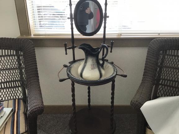 Antique wash basin for sale in Rutland VT