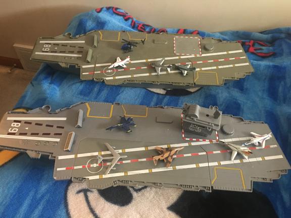 US NAVY AIRCRAFT CARRIERS