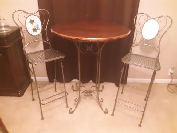 Outdoor pub table with two stools for sale in Greenwood IN